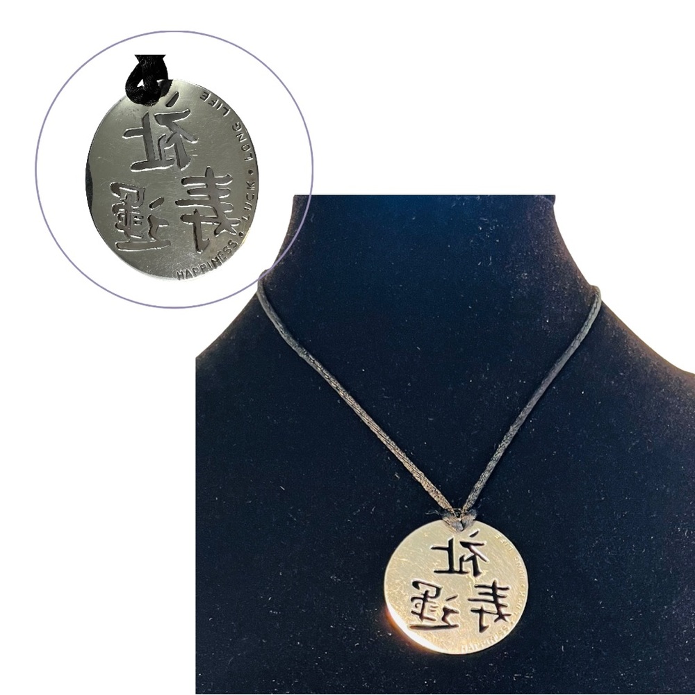Jessica Elliot 925 Silver Pendant Happiness Luck Long Life Medallion Necklas